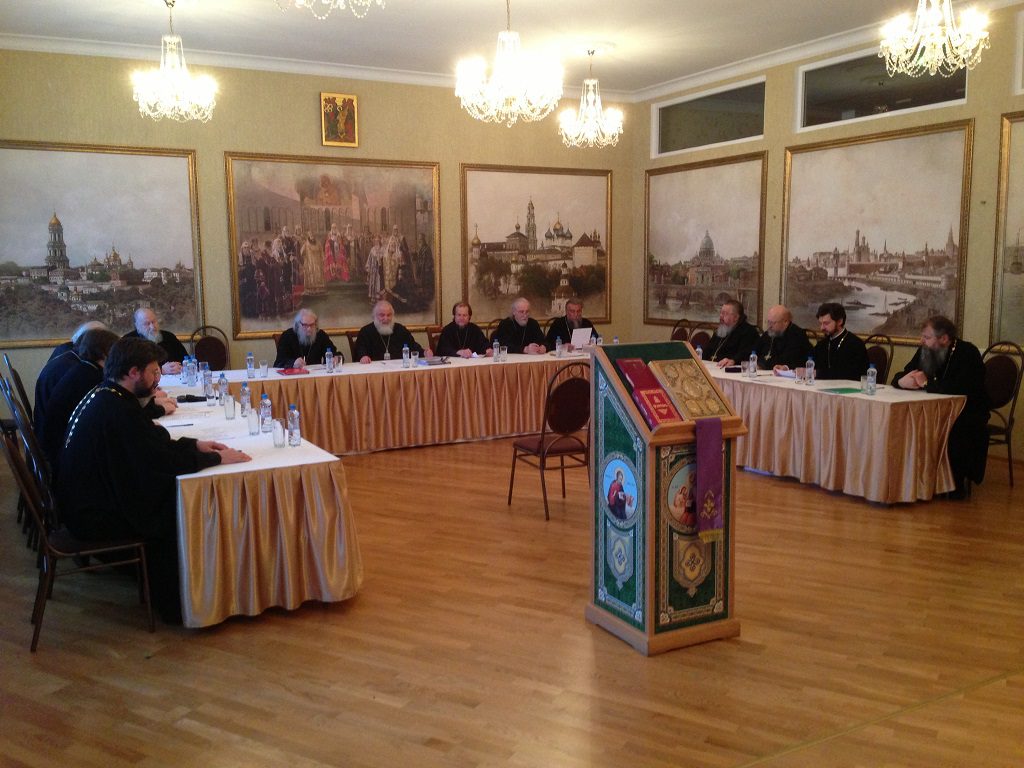 10/03/2014 Архимандрит Дионисий принял участие в заседании Совета Центрального викариатства г. Москвы